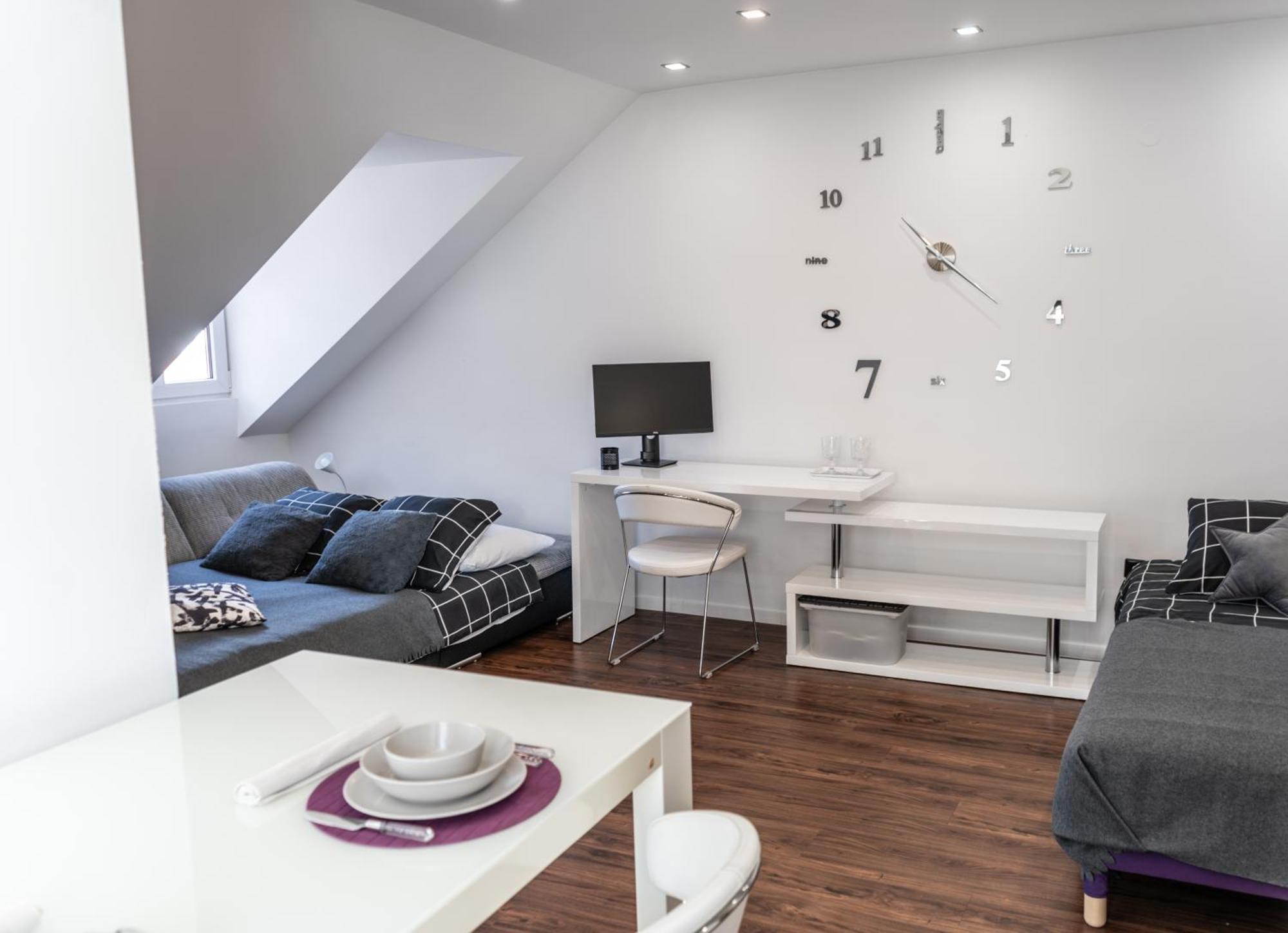 Celje Center Apartment Kültér fotó